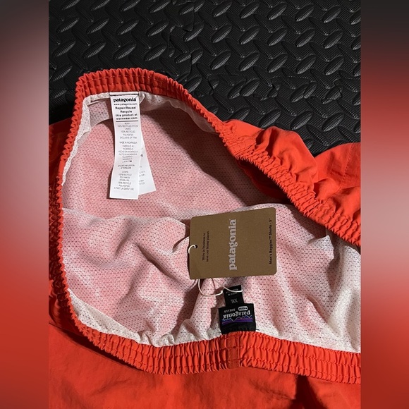 Patagonia Red Athletic Shorts - Picture 9 of 9